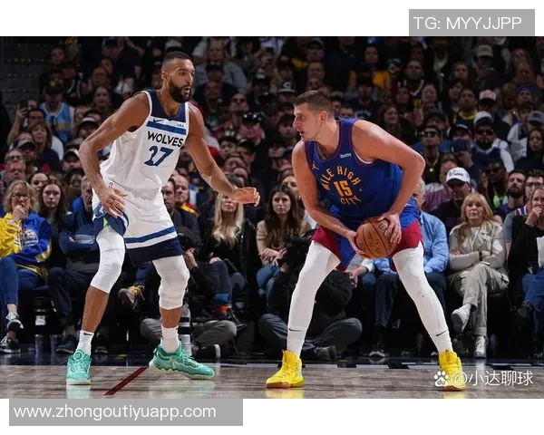 芬奇谈戈贝尔缺席第四节防守困境球队内线失守亟需调整策略